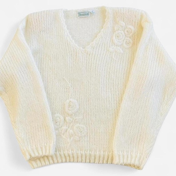 Shenanigans Sweaters - Vintage Shenanigans Cream Ivory Tone Soft Cozy Knit Sweater with Flowers Pearls